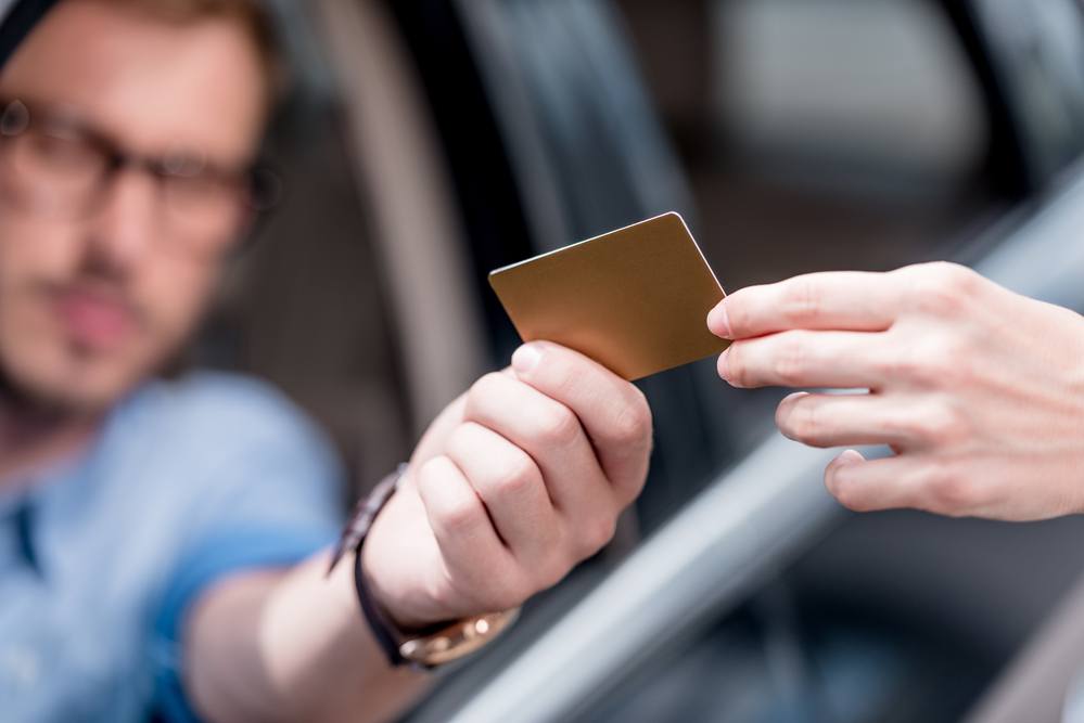 Pagar seguro de auto a meses sin intereses